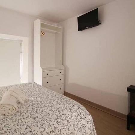 Vivienda En El Centro De Santander Appartement Buitenkant foto