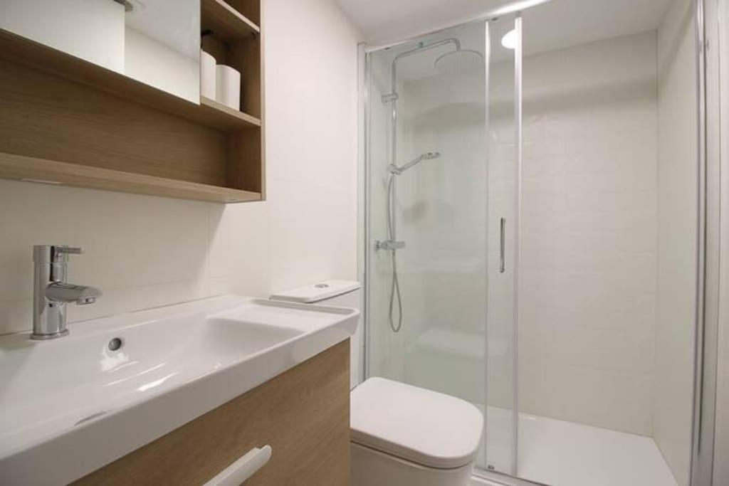 Vivienda En El Centro De Santander Appartement Buitenkant foto